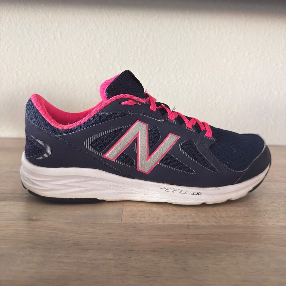 New Balance 490v4 Women's Running Shoes Sneakers Navy Blue & Pink Size 9 W490CN4 - Picture 9 of 11